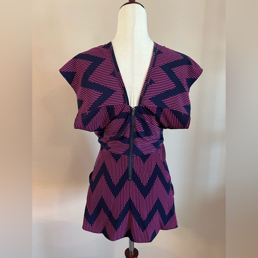 Aryn K, Size Small, Pink and Blue Zigzag